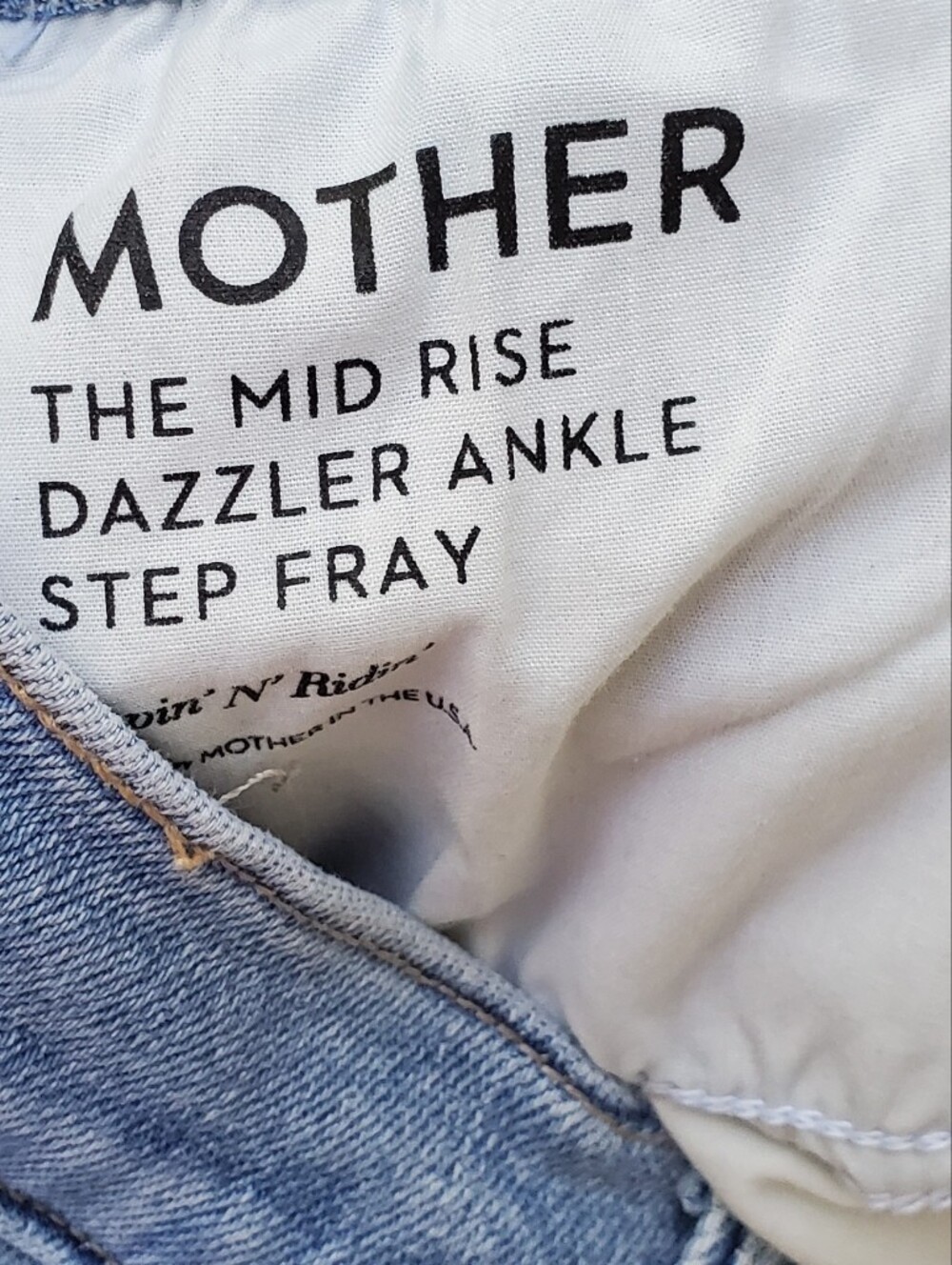 MOTHER The Mid Rise Dazzler Ankle Step Fray Jeans Size 32 - Picture 6 of 8